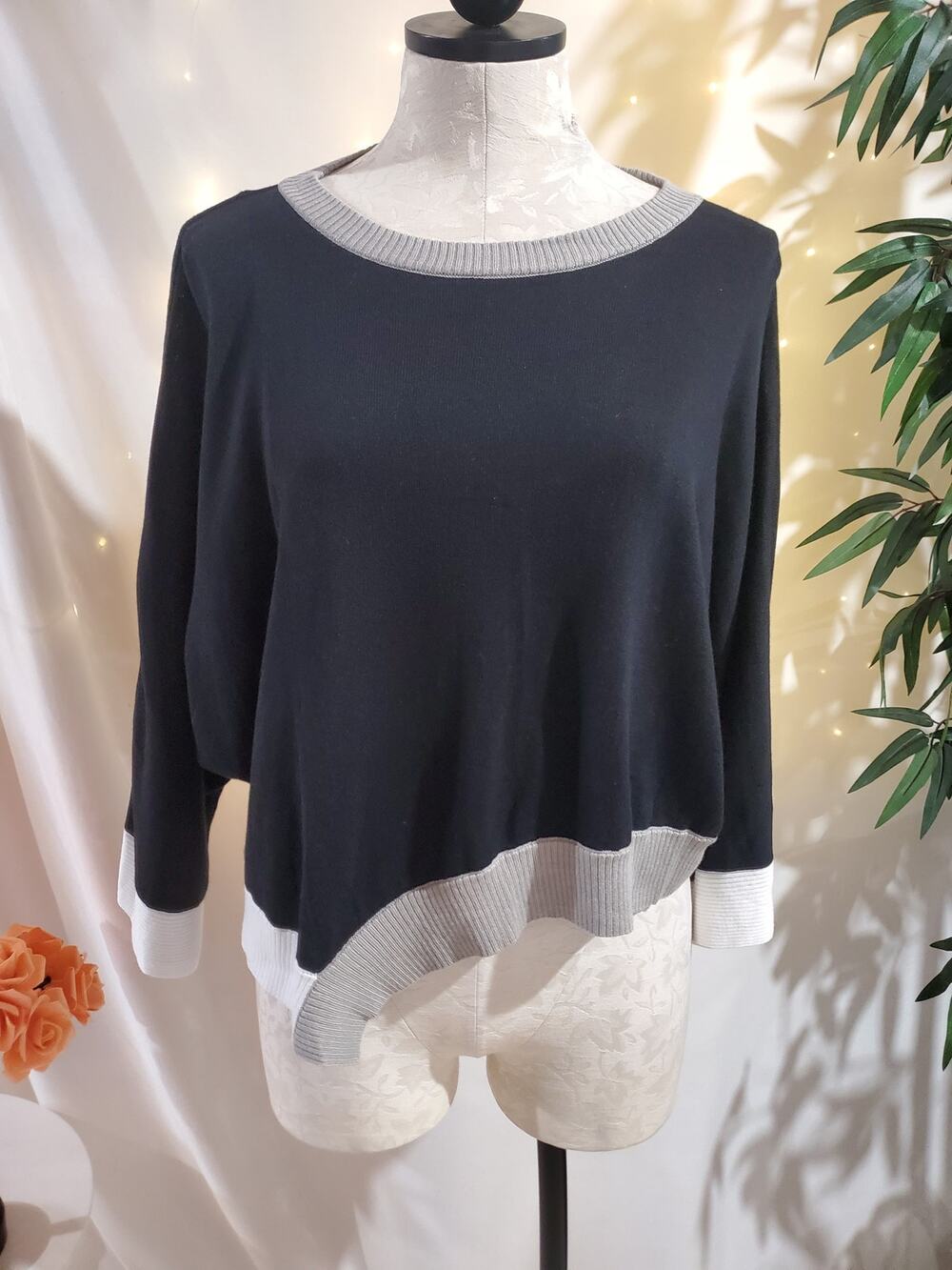 Planet by Lauren G Asymmetrical 3/4 Sleeve Boat Neck Sweater Womens OS Black